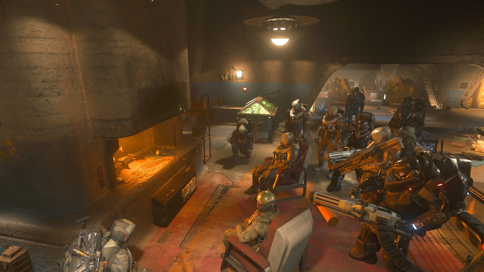 Membres de la DAWNSTAR réunis en tenue de combat dans une salle de briefing, avant une opération dans Star Citizen